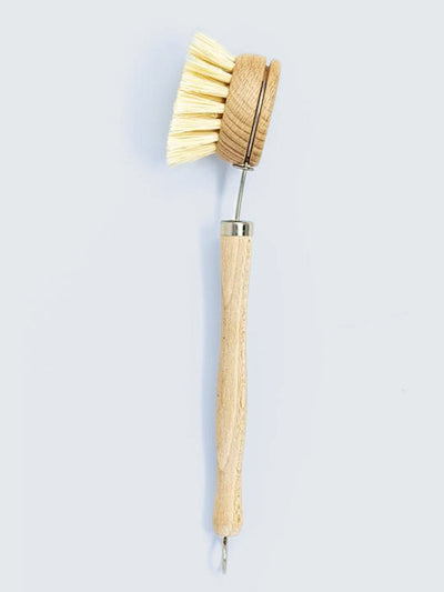 Beechwood long handle dry brush with sisal fiber bristles made from the agave plant.